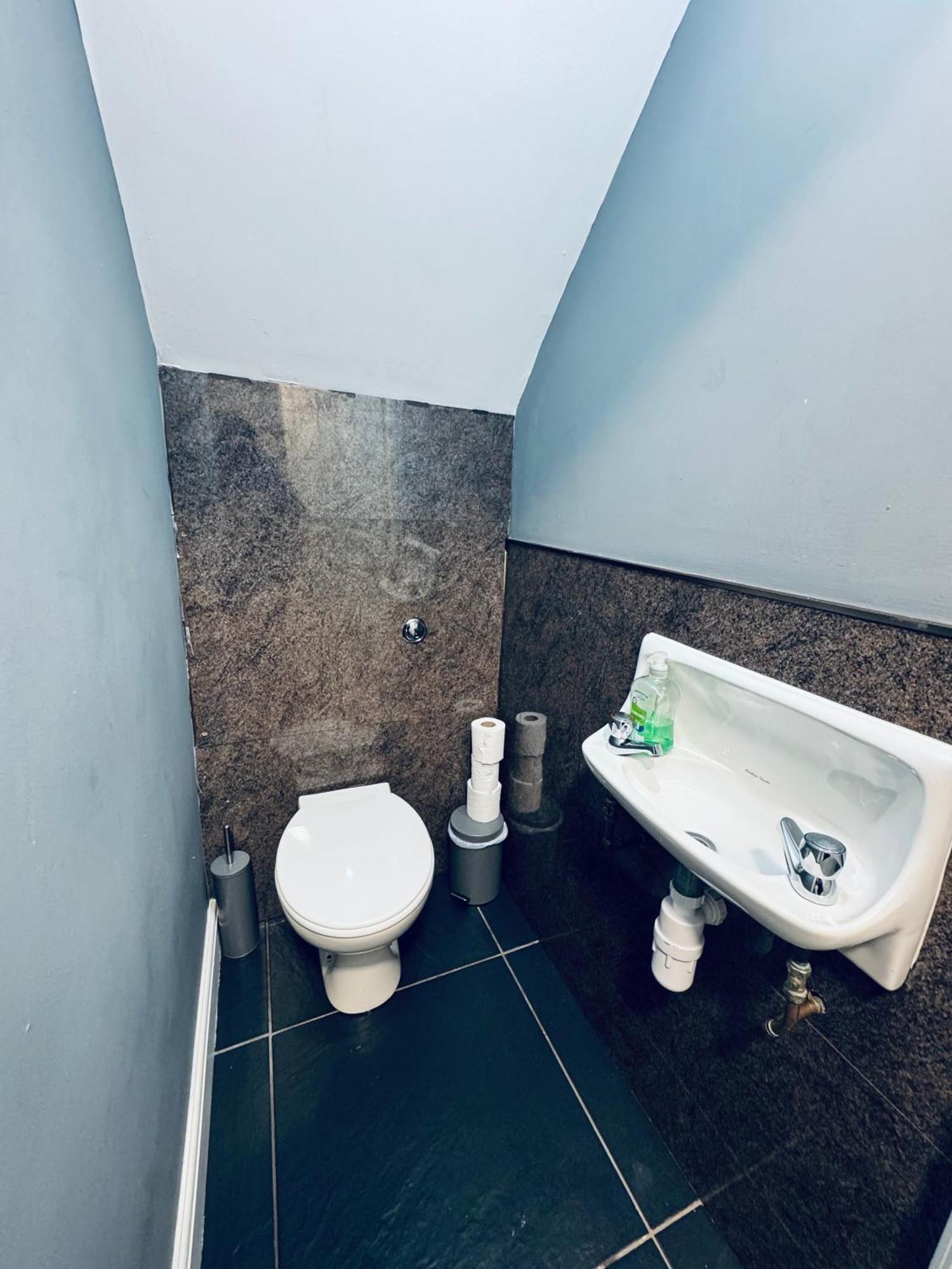 Queens Townhouse - 4 Bed وايتهيفين المظهر الخارجي الصورة
