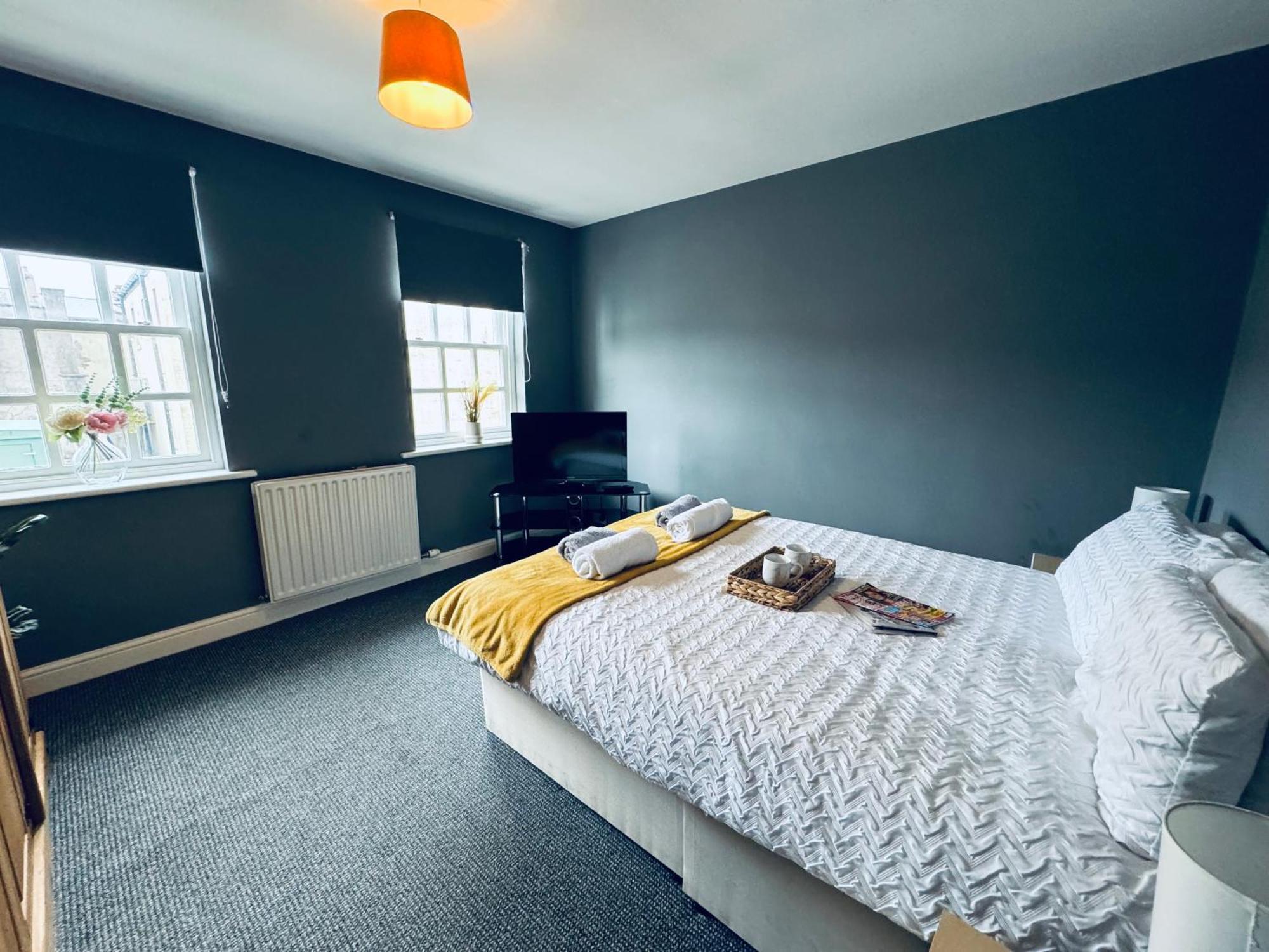 Queens Townhouse - 4 Bed وايتهيفين المظهر الخارجي الصورة