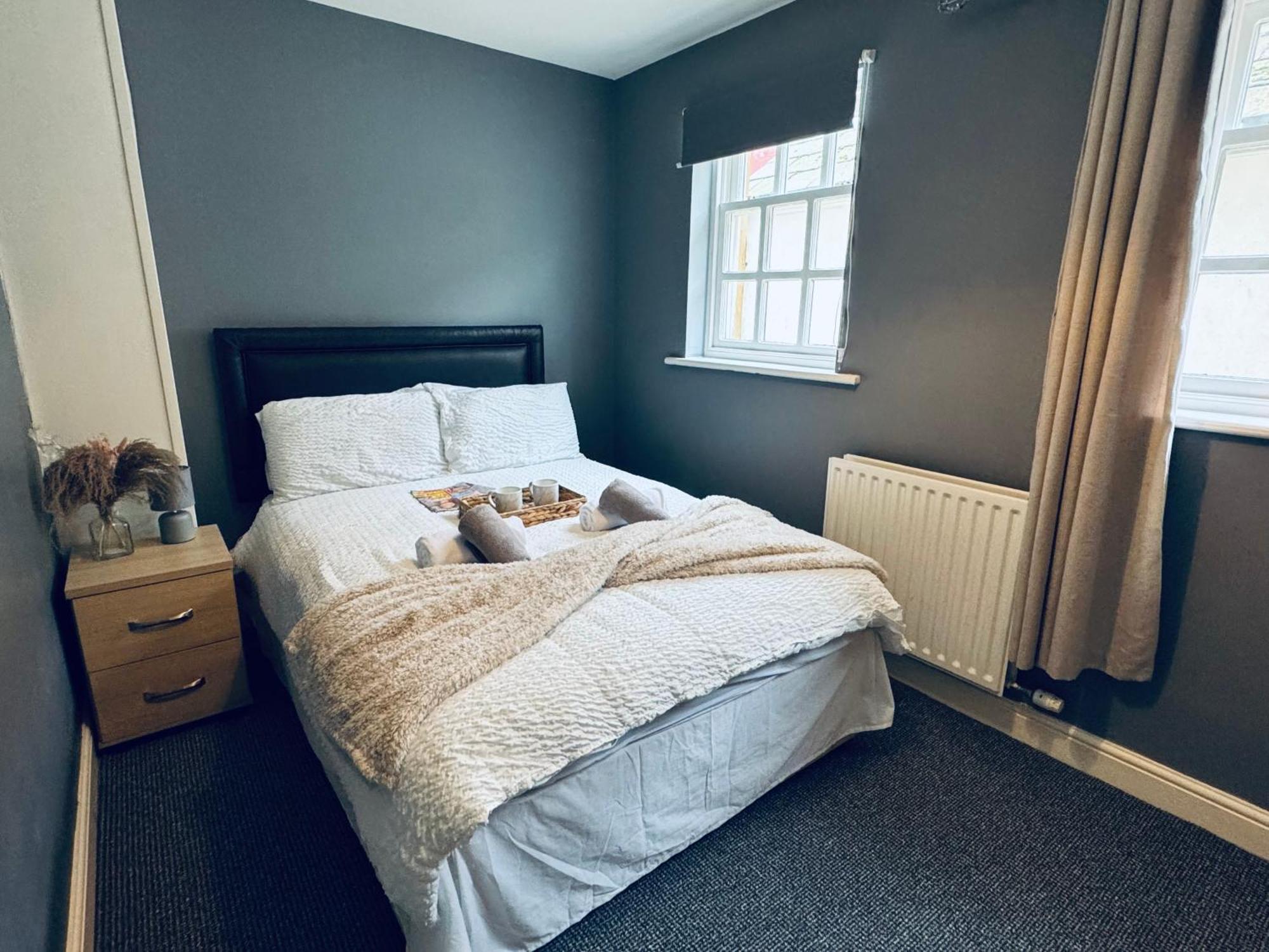 Queens Townhouse - 4 Bed وايتهيفين المظهر الخارجي الصورة